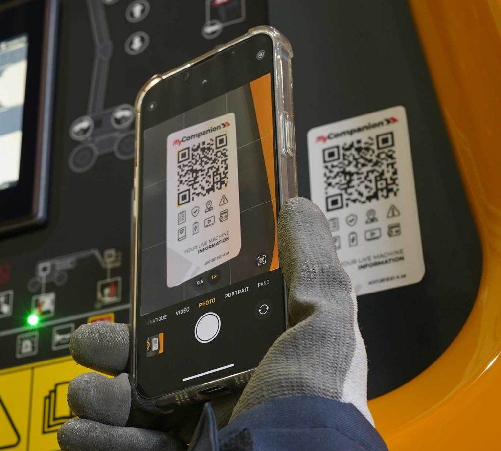 Machine documentation QR code