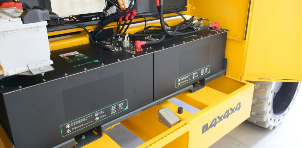 HS21 E PRO, deck floor, made out of aluminium plates