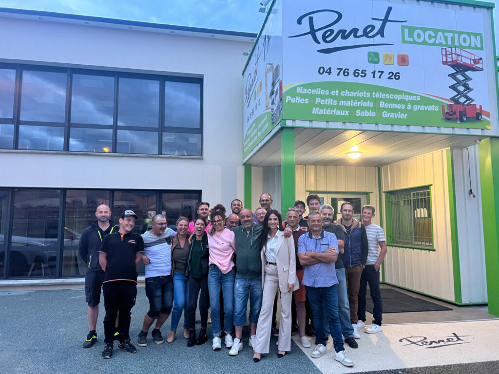 Perret Location team group picture