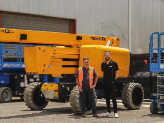 Duralift and Haulotte team