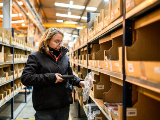 Spare parts hub logistique